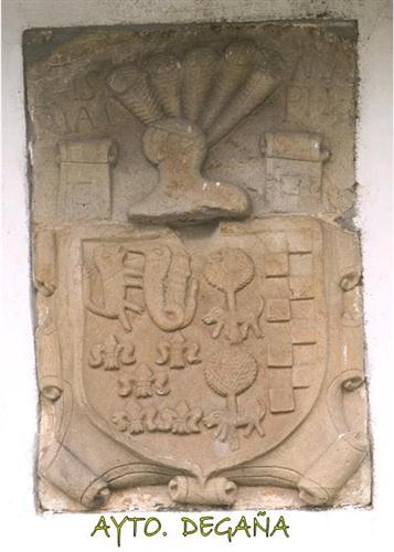 Escudo Casa Sebastián